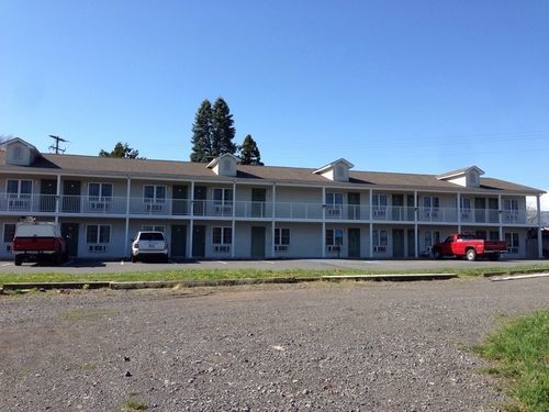 Motel Budget Host 4*